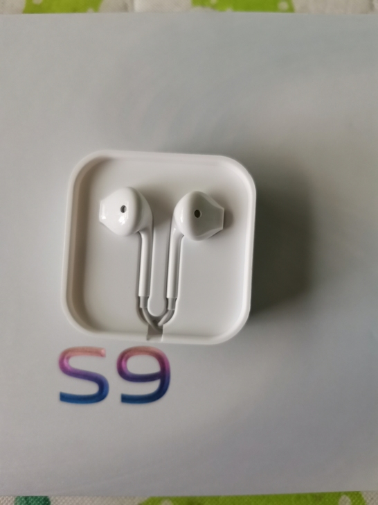 VIVO S9耳机全新不用出售