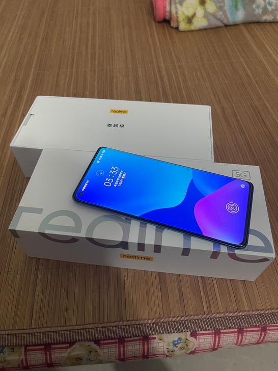 realme 真我X7PRO至尊版8+128