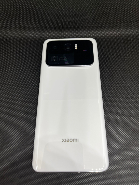 小米11 ultra 12 256g白色。...