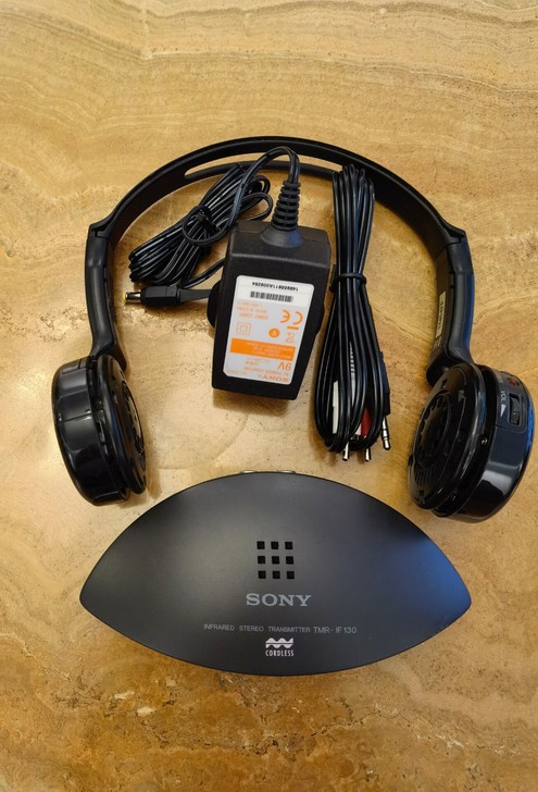 SONY索尼无线耳机MDR-IF140