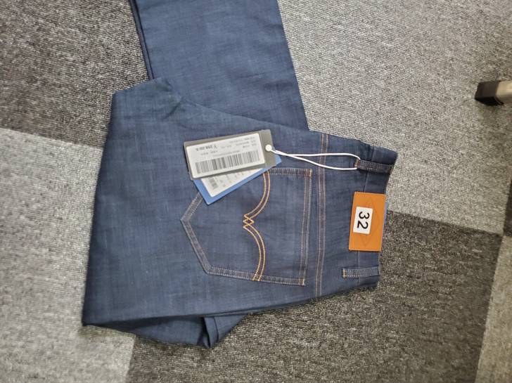 海澜之家牛仔裤男。春季新品经典五袋款宽松直...