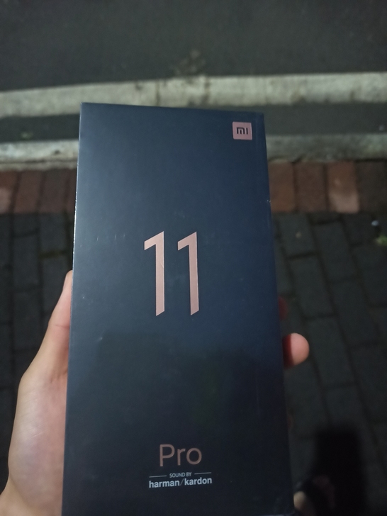 出售小米11pro 今年7月3号入手激活，...