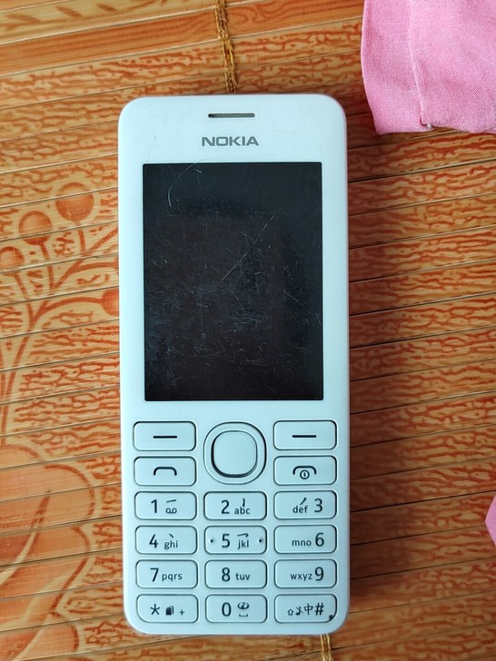 诺基亚2060，2号卡槽损坏，自定义战斗机...