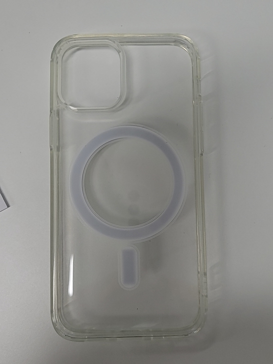 Iphone12磁吸手机壳，基本全新，手机...