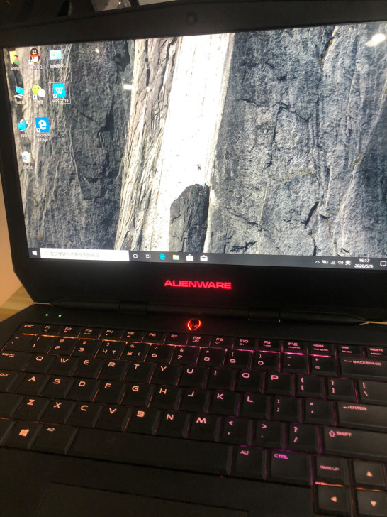 外星人13R2。小刚炮，成色很好，英特尔i...