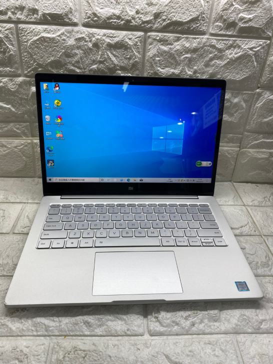 小米Air i7-6500u 8g内存 2...
