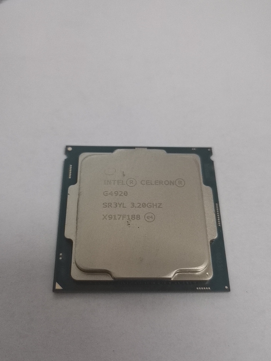 英特尔 G4920 CPU，完好，包邮