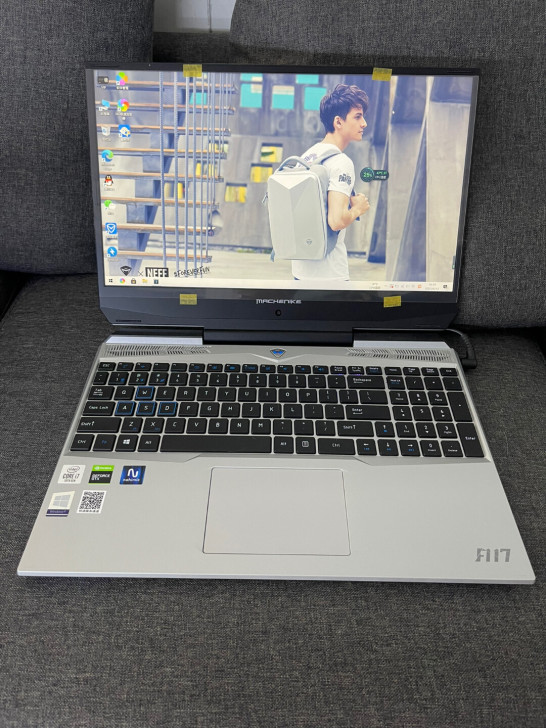 机械师F117-V十代i7处理器关联星战3...