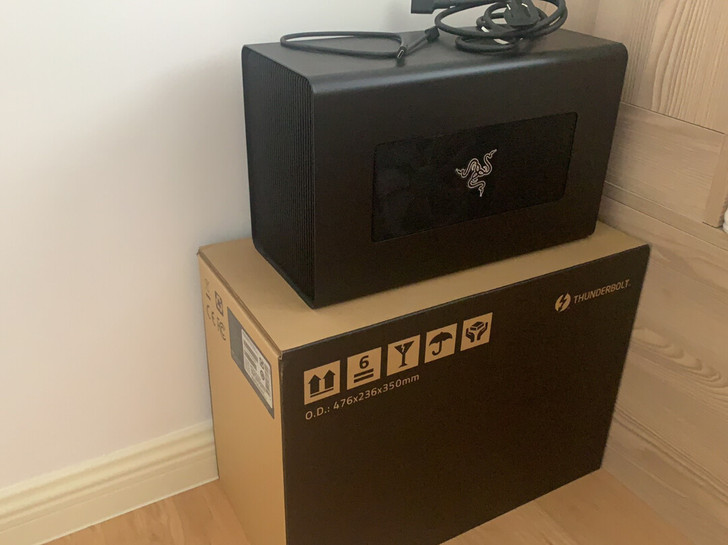 雷蛇战核x，20年2月淘宝购入。箱说全。因...