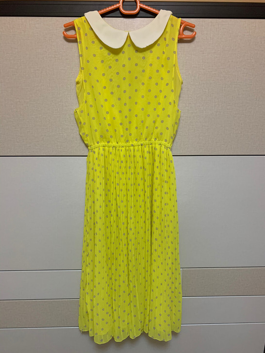 九成新five plus淡黄色长裙，基本全新