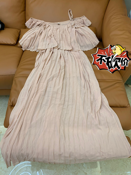 菏叶边无连体长裙