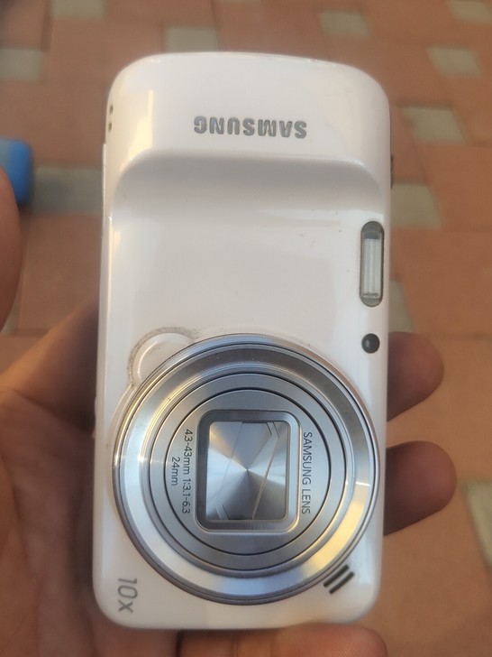 三星s4手机照相机。全好使全好用，原装没修...