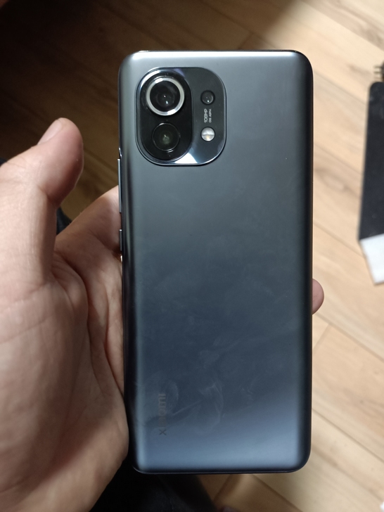 小米11 256g 8g运行