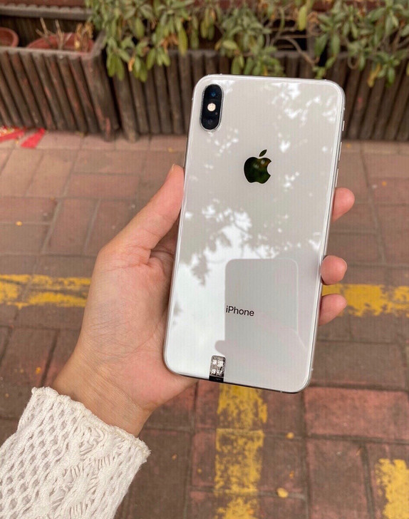 女生自用机苹果iPhone XS 256Ｇ...
