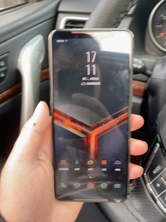 华硕rog2游戏手机黑色8g+128g