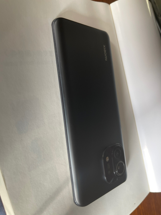 捡漏了,急用钱99.99新小米11 8g加...