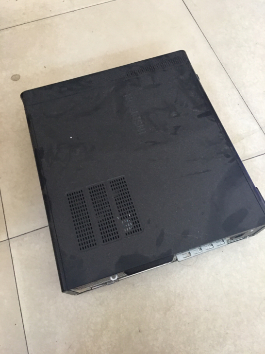 家里电脑不要了,时间太长了电源坏了