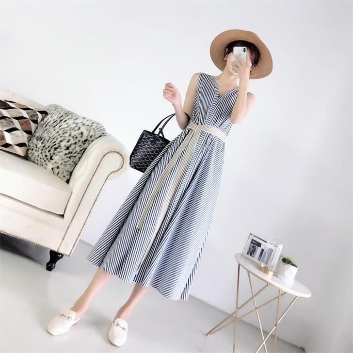 条纹连衣裙女夏2018新款韩版v领背心裙冷...