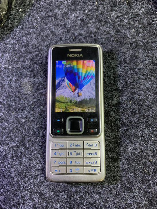 诺基亚6300 国行无拆修无暗病，经典怀旧...