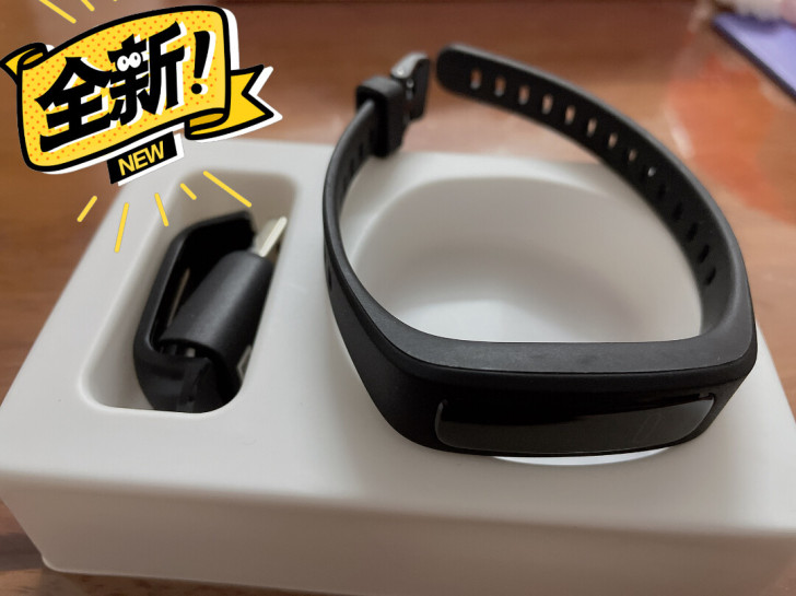 全新华为3E手环,跑姿指导50米防水多样佩...