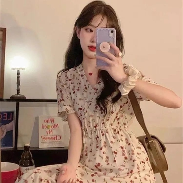 【亏本清仓】全新  温柔风长裙森系碎花连衣...