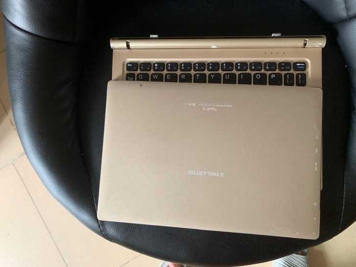 台电二合一笔记本Tbook10，win10...