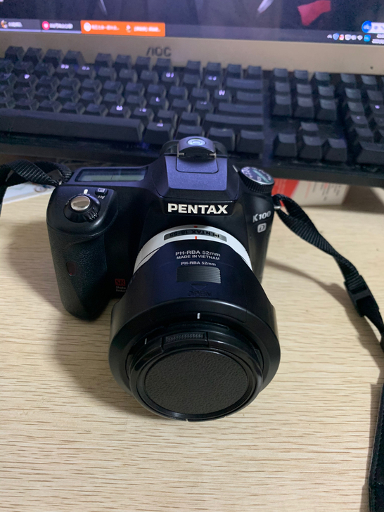 宾得k100d，带镜头18-55，外观挺新...
