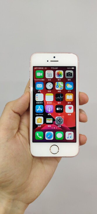 iphone se 64g 无锁全网通