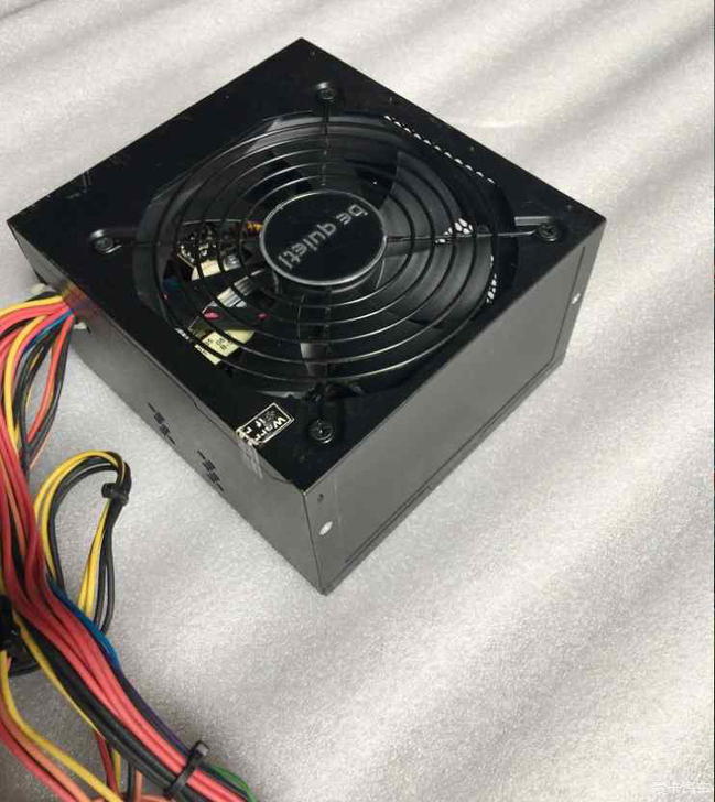 台式机电源,未使用过,功率350W 主动P...