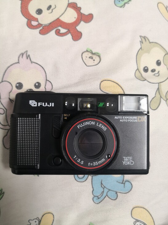 富士AUTO-8QD相机，成色很新，所有功...