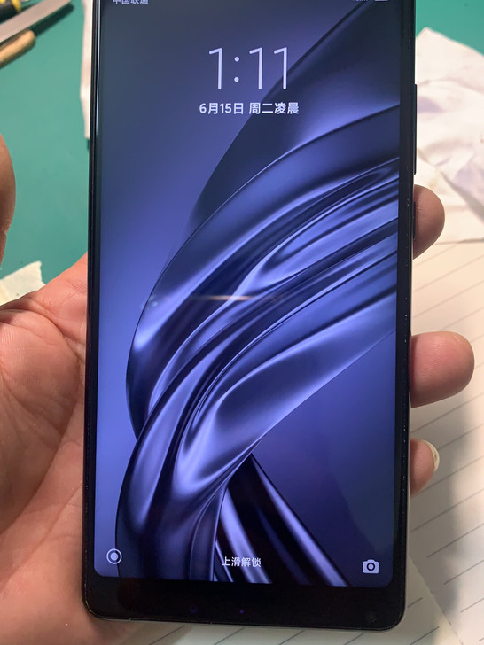 手机型号：小米mix2。6+128  无锁