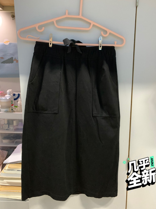 黑色半身裙 百搭 我158 96 穿上到小...