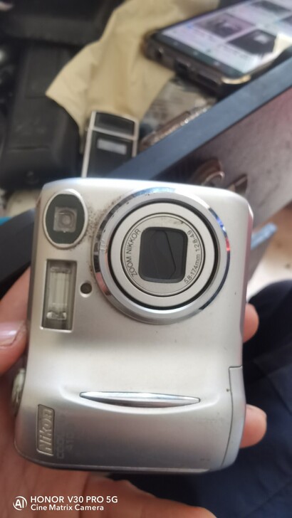 尼康4100数码相机  正常使用410万像...