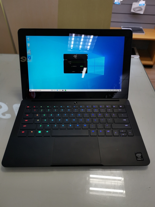 雷蛇（Razer）灵刃潜行版RZ09-01...