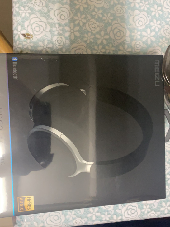 魅族Hd60头戴蓝牙耳机 全新没有拆封 ！...