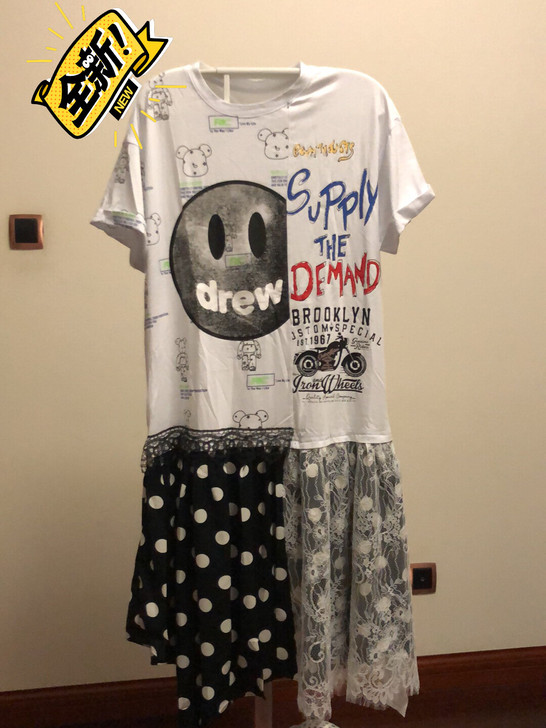 全新蕾丝t裙 裙长120胸围114臀围120