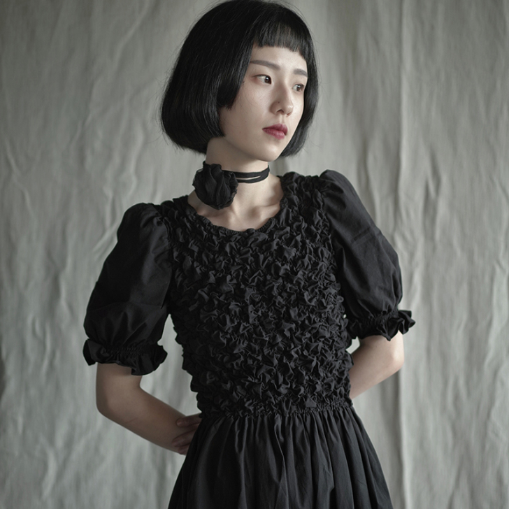 Cebine书白复古宫廷风泡泡袖连衣裙