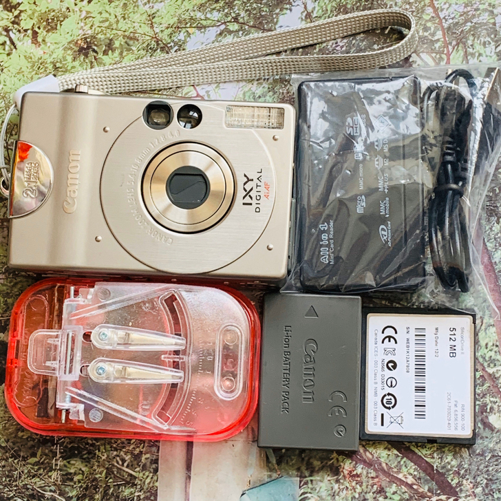 佳能 ixy 200 复古 CCD 卡片机...