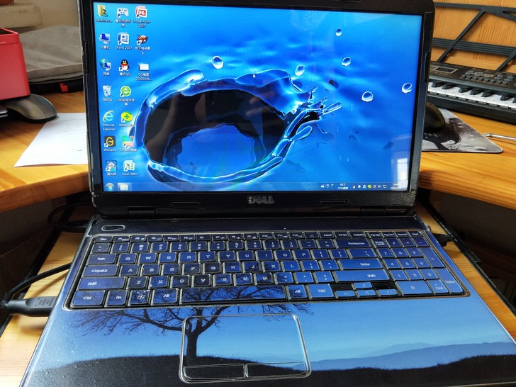 便宜处理了戴尔笔记本电脑。已经加过一块固态...