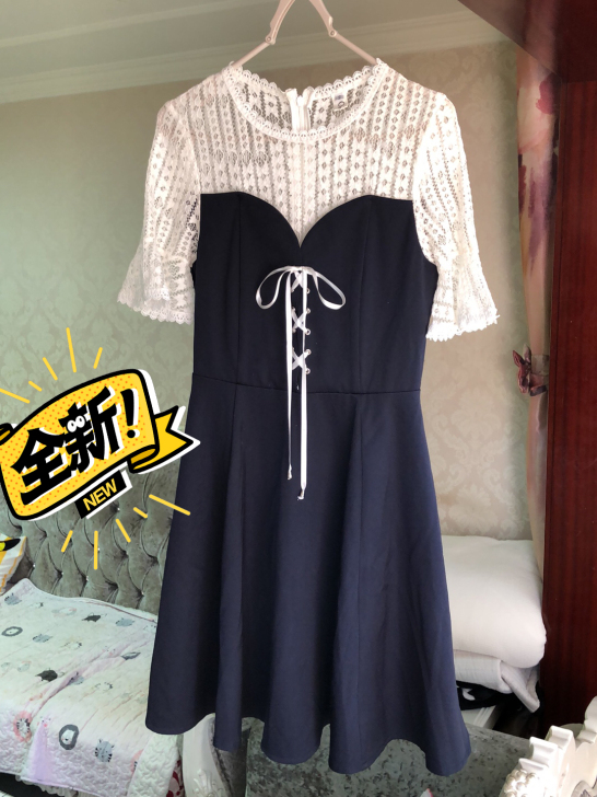 全新！蕾丝拼接连衣裙！Ｓ码 90斤左右的宝...