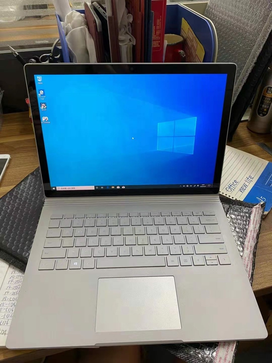 微软笔记本 Surface  Book2