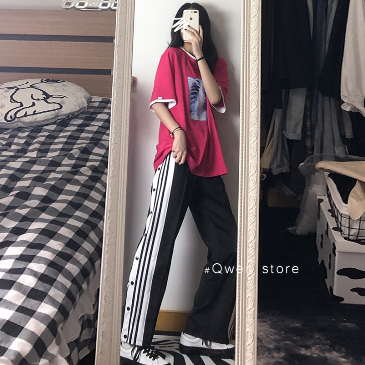 QWER潮流中心黑白条纹排扣高街休闲裤男女...