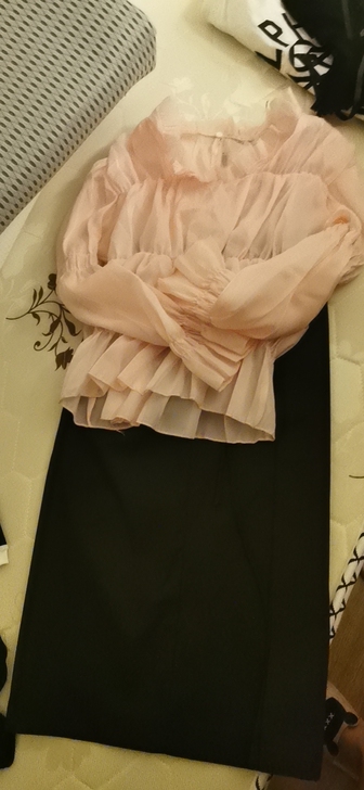 几乎全新，有喜欢滴滴我，全部便宜处理，家里...