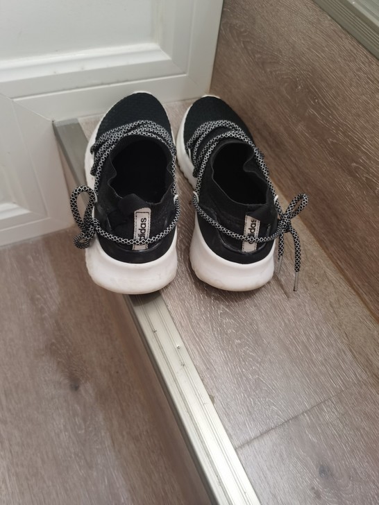 Adidas阿迪达斯女鞋秋季新款透气低帮板...