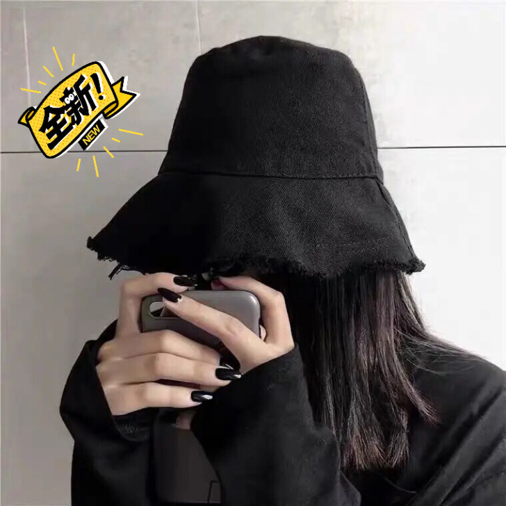 渔夫帽低价出给喜欢的姐妹！