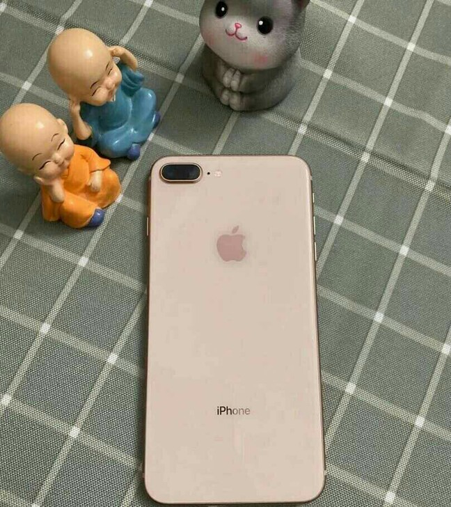 iPhone 8plus 金色 256G ...