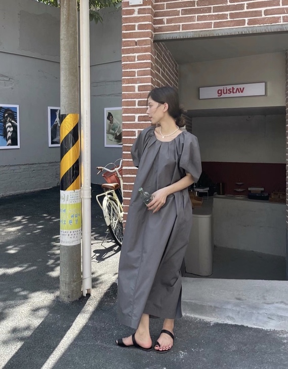 sanbara宽松大版泡泡袖连衣裙森系过膝...