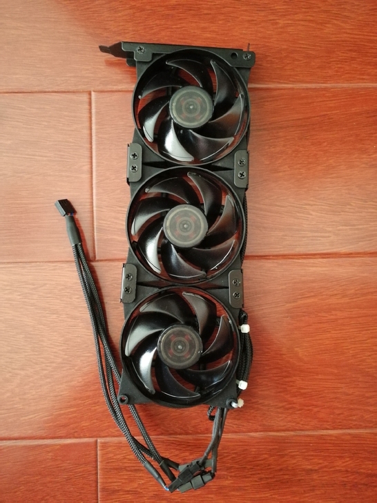 通用台式机电脑超静音显卡散热器伴侣机箱PC...