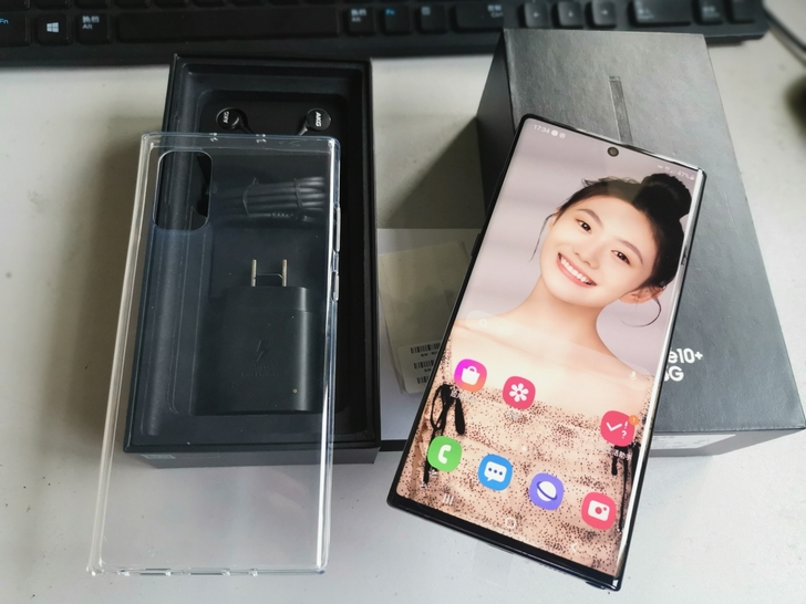 20年8月份三星官网买的三星note10+.