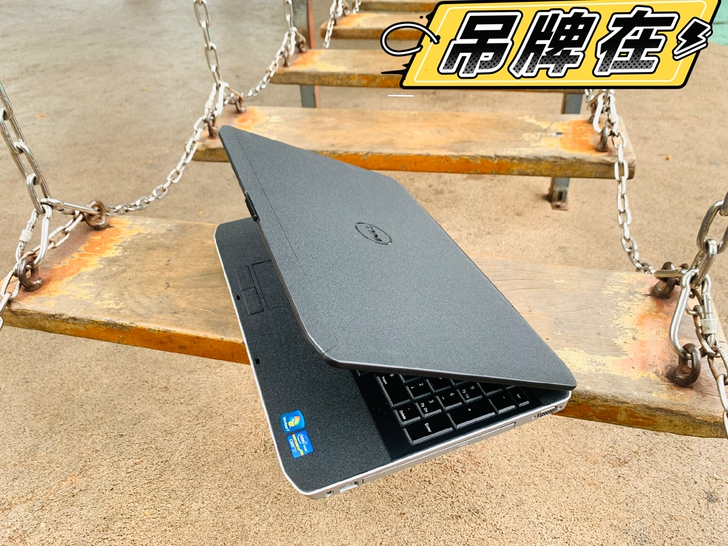可小刀 女生自用 几乎全新  戴尔笔记本电...